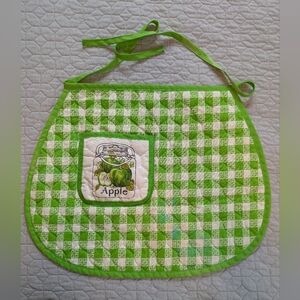 Vintage Green Gingham Half Apron with Apple Design And Pocket